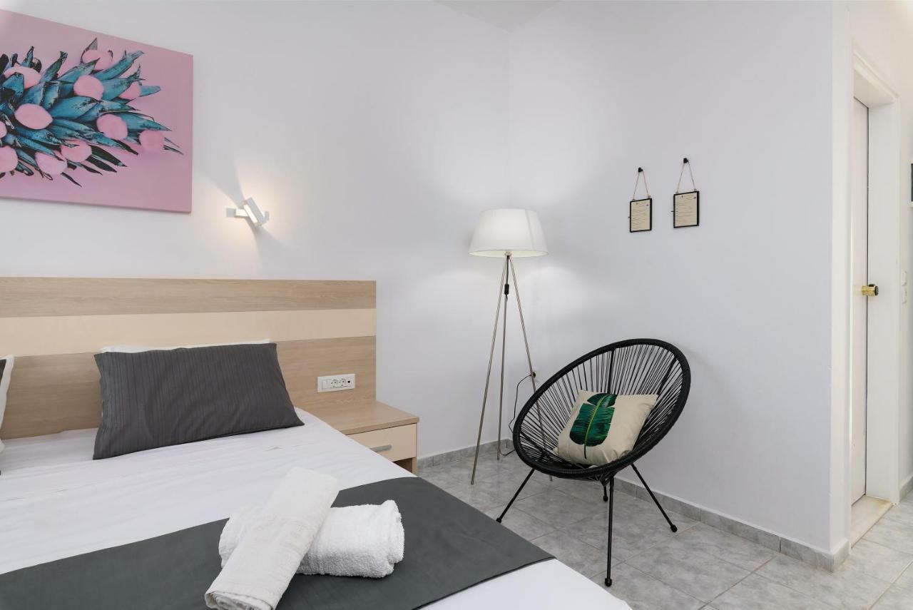 V&C Paradise Apartments Rodakino Eksteriør bilde
